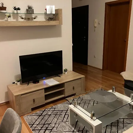Stan Na Dan Centar 公寓 巴尼西卢卡